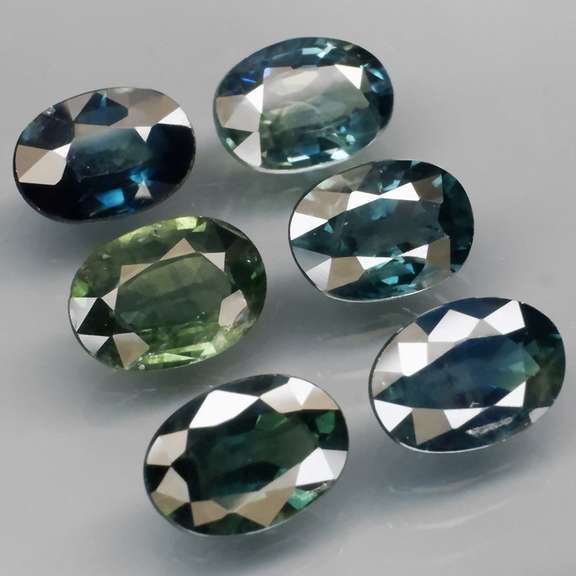 Heated only! 6.32ct oval cut Sapphire set