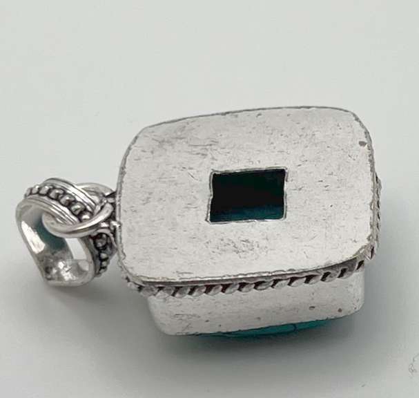 Beautiful handmade Tibetan Silver Pendant