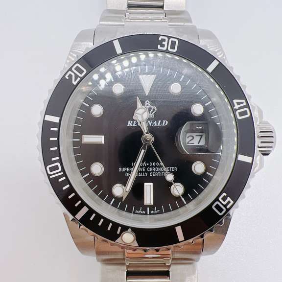 Men's Stainless Steel Diver Watch with Day Date.