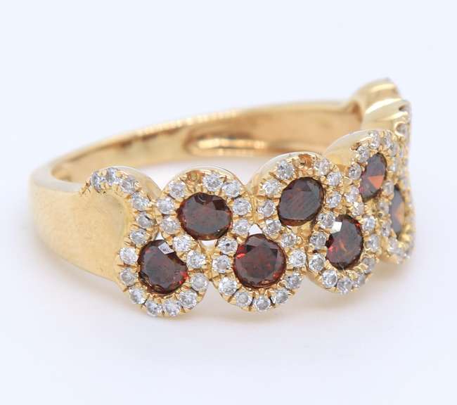 Pleasing Yellow Gold Diamond Wave Ring