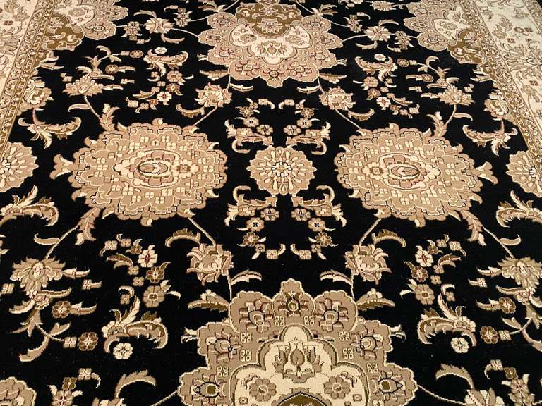 Exquisite Turkish Rug 8x11