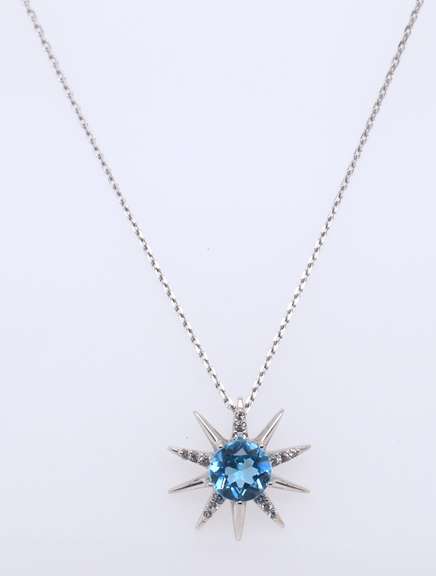 925 Sterling Silver Light Blue Cubic Zirconia Sun Pendant on Chain Necklace