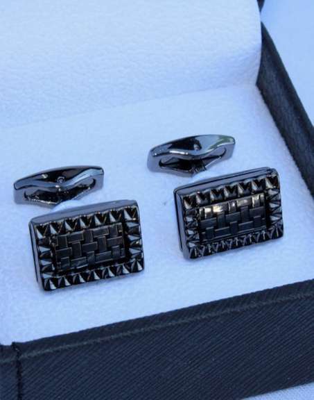 Handsome Pair Jeweled Style Cufflinks By Carelli
