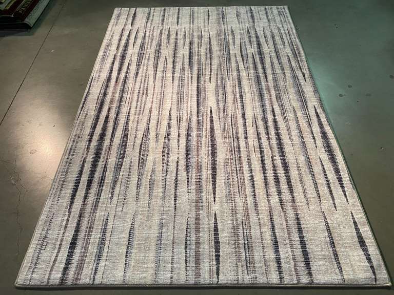 Magnificent Modern Rug 5x8