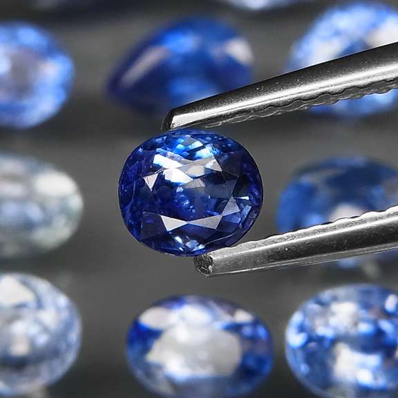 Exquisite 8.67ct 19 piece Ceylon Sapphire set -heated only!