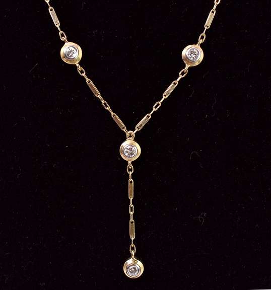 Dazzling Diamond Necklace in 14K Yellow Gold