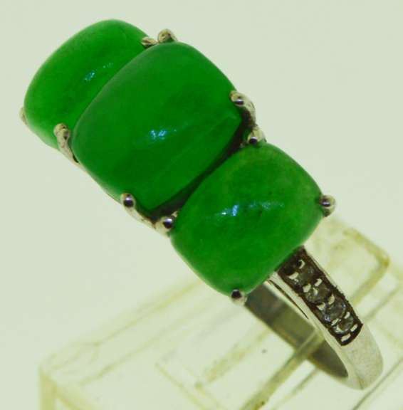 Sterling Silver Three Stone Jade Ring