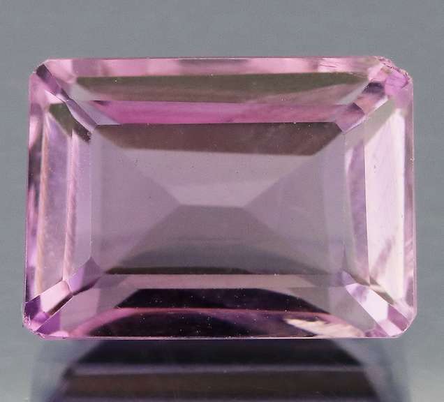 Beautiful 7.83ct lilac purple Amethyst