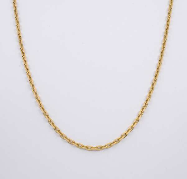 Sturdy Cable Link Necklace