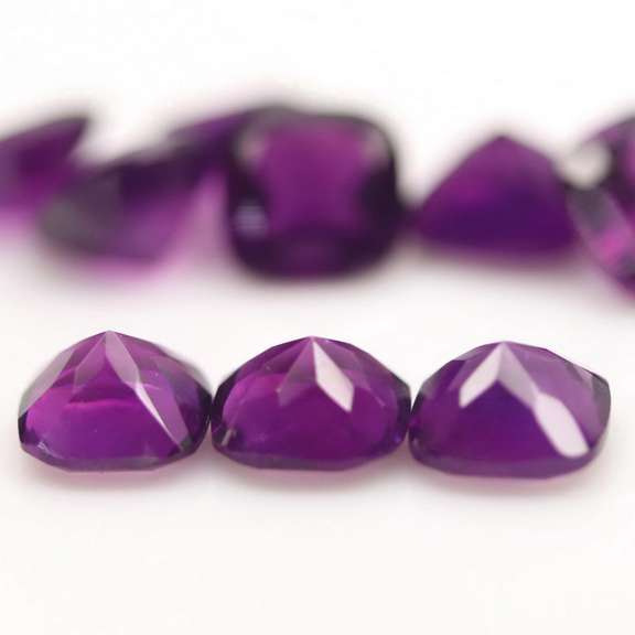 Royal purple! 11.37ct 7x7mm real Brazilian Amethyst set