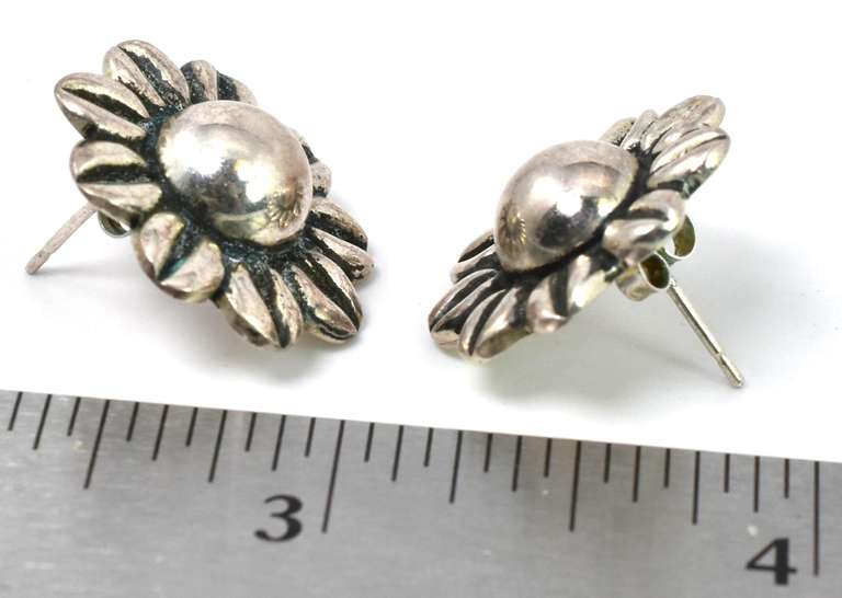 Silver Flower Earrings