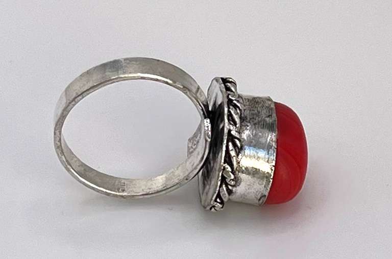 Beautiful handmade Tibetan Silver Ring