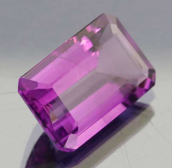 Beautiful 9.59ct royal purple Amethyst
