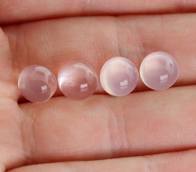 Glowing! 9.72ct powder pink Rose Quartz cabochon set
