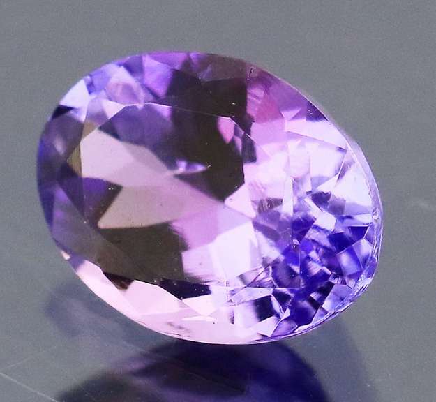 Vivid 1.05ct violet blue Tanzanite