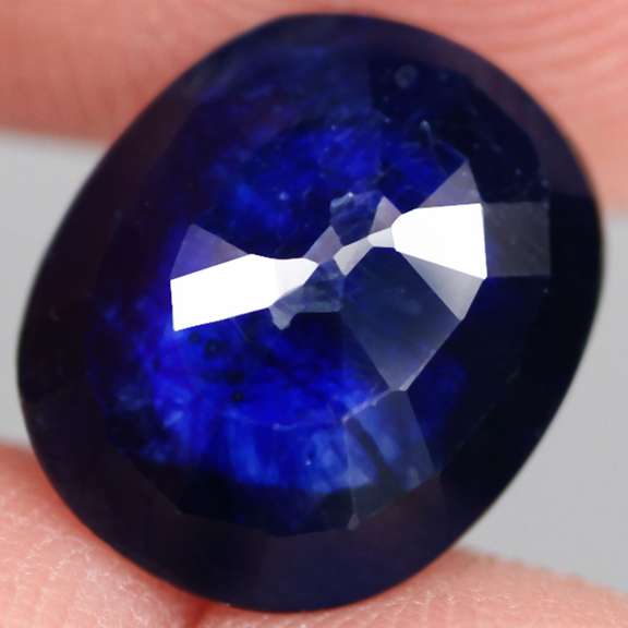 6.22ct big blue Sapphire from Mozambique