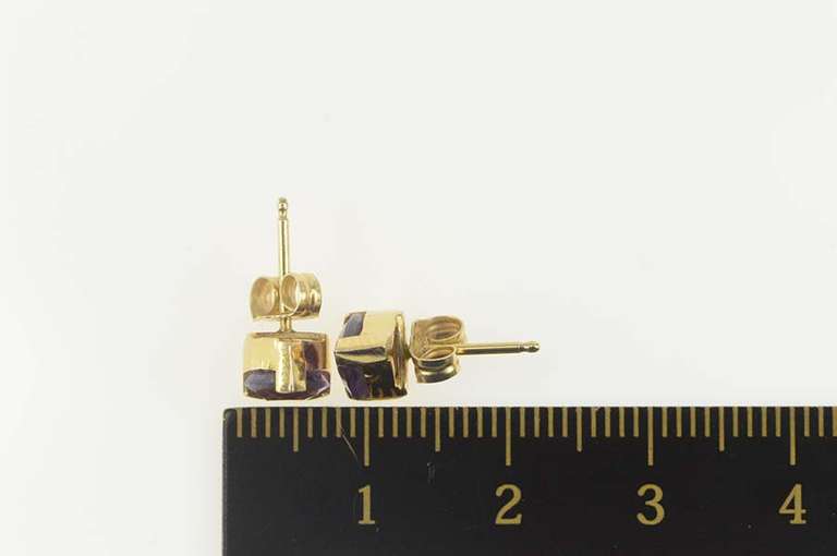 14K Yellow Gold Trillion Amethyst Solitaire Geometric Stud Earrings