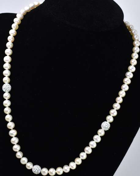 Elastic Faux Pearl Set With Silver Accents