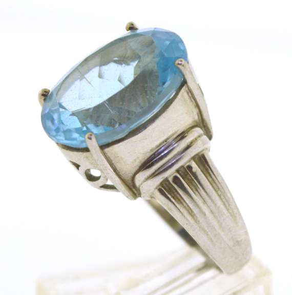 Sterling Silver large Oval Blue TopazRing