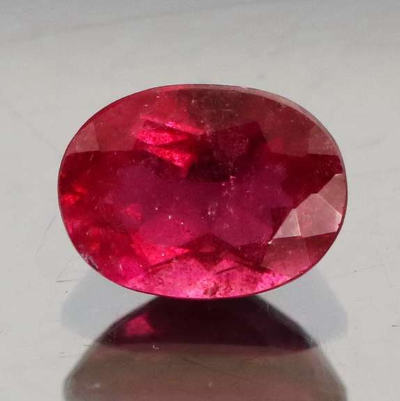 Top color 1.32ct hot pink Tourmaline