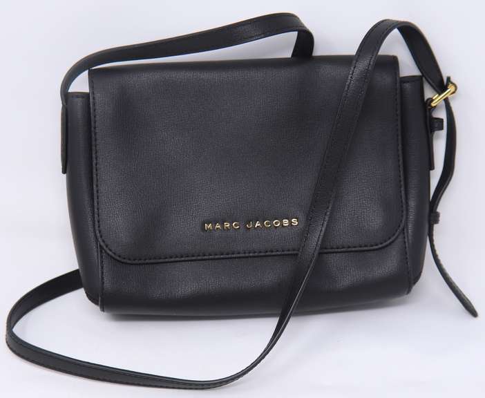 Marc Jacobs the Commuter Medium Black Leather Crossbody