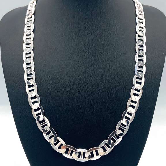 Sleek Italian Silver Mariner Chain Necklace