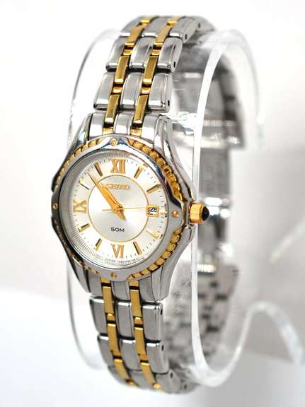 Seiko Silver Dial, Pre-Owned.