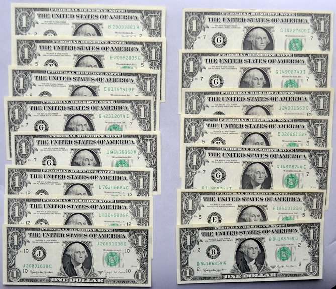 8 Unc and 7 Near unc $1 Barr Star Notes