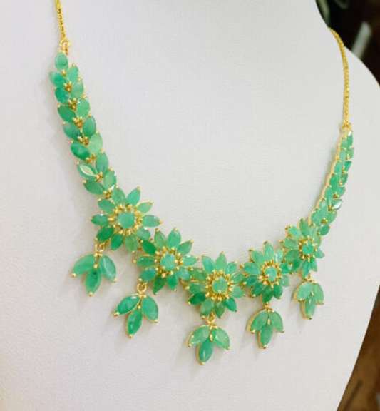 14kt Solid Yellow Gold & Emerald Necklace- 26.0 Carats!