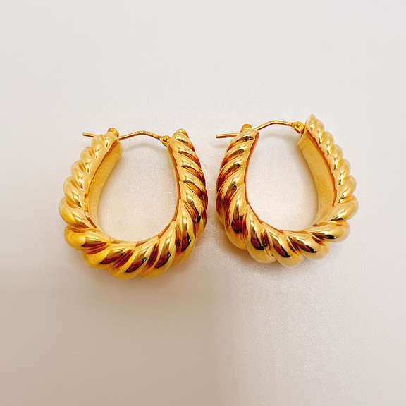 14kt Solid Yellow Gold Earrings
