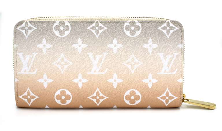 Louis Vuitton Mist Gray Brume Large Zippy by the Pool Edition Wallet