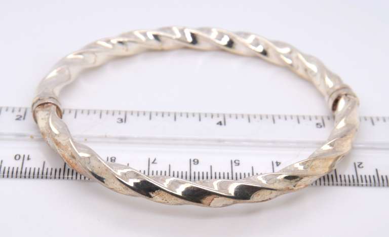 Vintage Sterling Silver Bangle