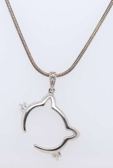 Vintage Sterling Silver Kitten Head Pendant on Chain Necklace