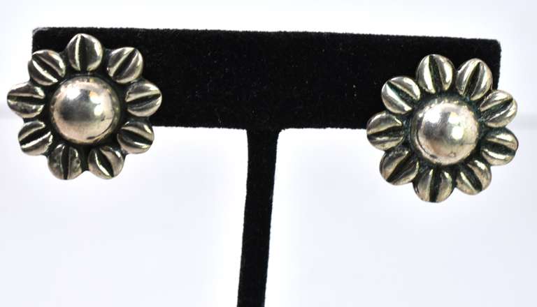 Silver Flower Earrings