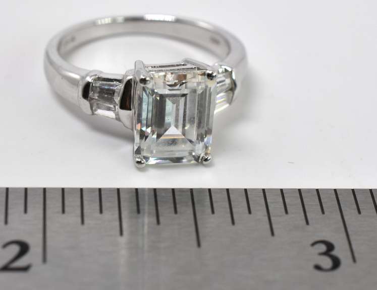 Sterling Silver Ring With CZs