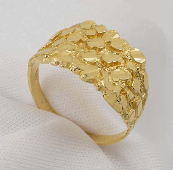 Practical Light Unisex Nugget Ring