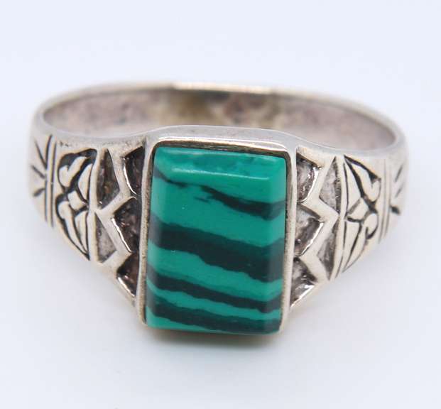 Vintage Sterling Silver Malachite Ring