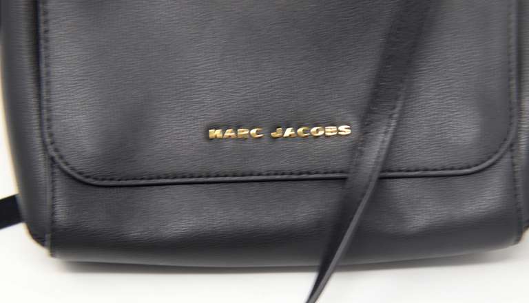 Marc Jacobs the Commuter Medium Black Leather Crossbody