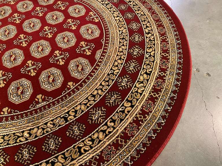 Stunning European Blend of Fashion & Tradition 6' Round