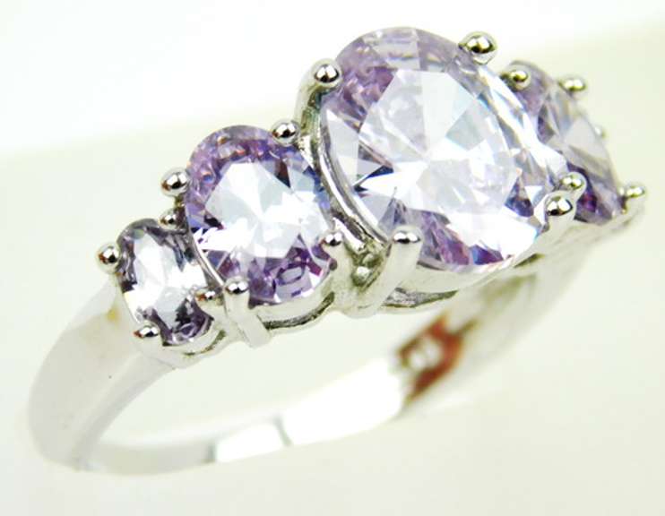 Prettiest Sterling Amethyst Quartz Ring, Size 8.5