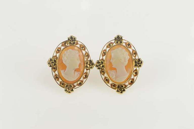 14K Yellow Gold Arts & Crafts Carved Shell Cameo Statement Earrings