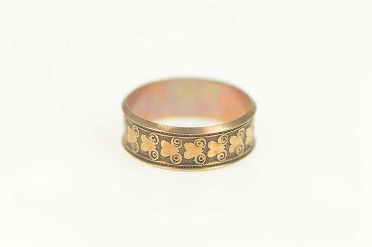 10K Yellow Gold Victorian Ornate Heart Scroll Patterned Ring