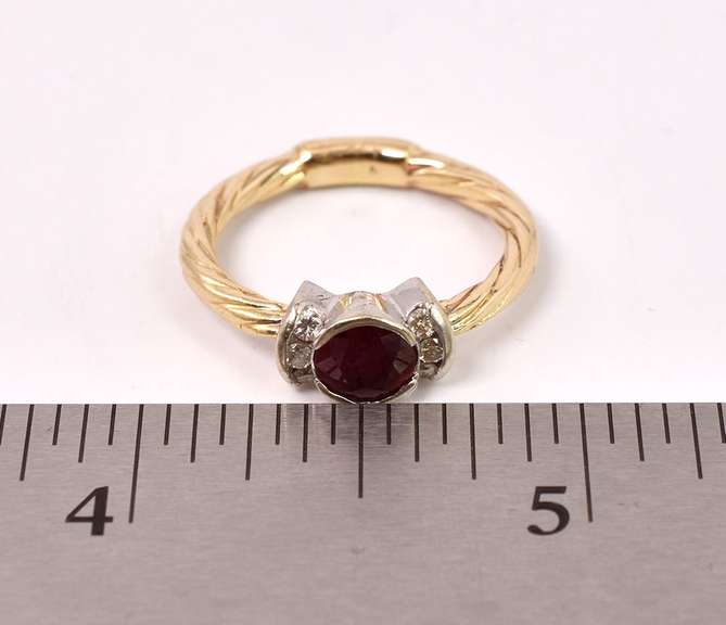 Ravishing Vintage Ruby and Diamond Ring in 14K Yellow Gold