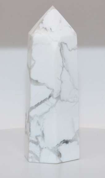 Howlite Tower Obelisk