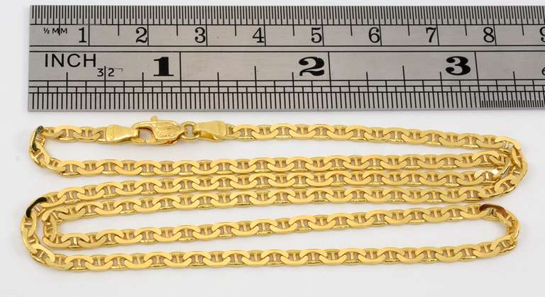 Tasteful 18k Anchor Link Necklace