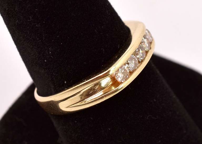 Elegant Diamond Band Ring in 14K Yellow Gold