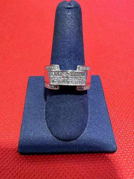 MENS 14K WHITE GOLD RING WITH 1.50 CARAT IN DIAMOND