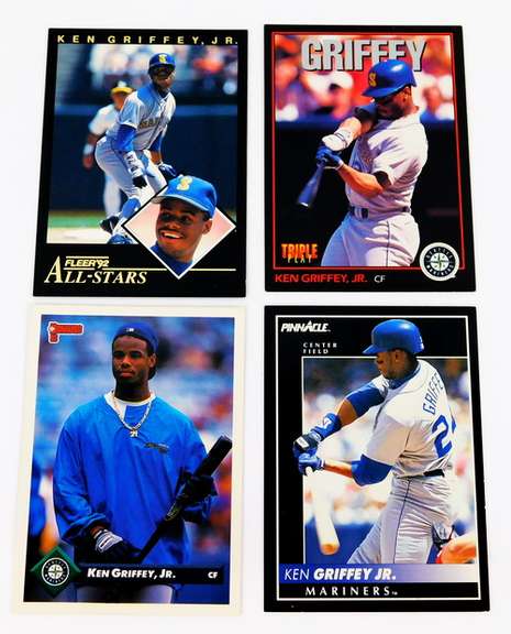 4 Ken Griffey, Jr. Baseball Cards