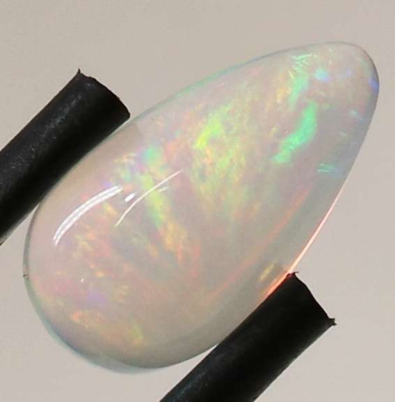 Vivid flashing unheated 1.13ct Jelly Opal