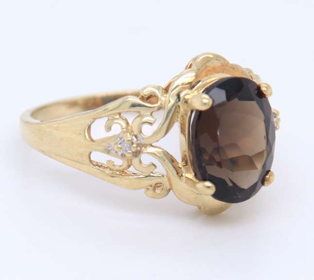Fabulous Smokey Quartz and Diamond Ring